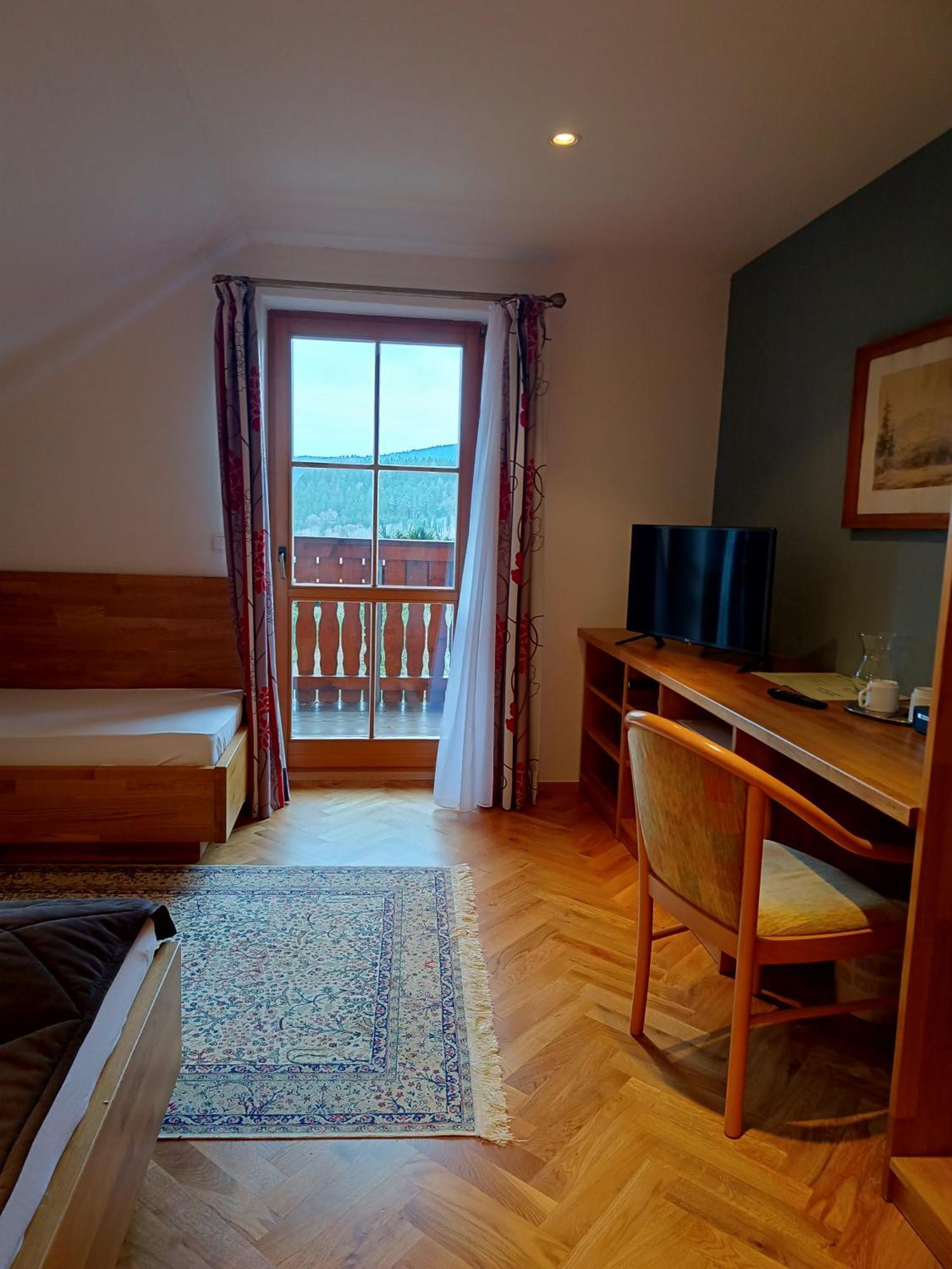 Hotel Kollerhof Zelena Lhota ภายนอก รูปภาพ