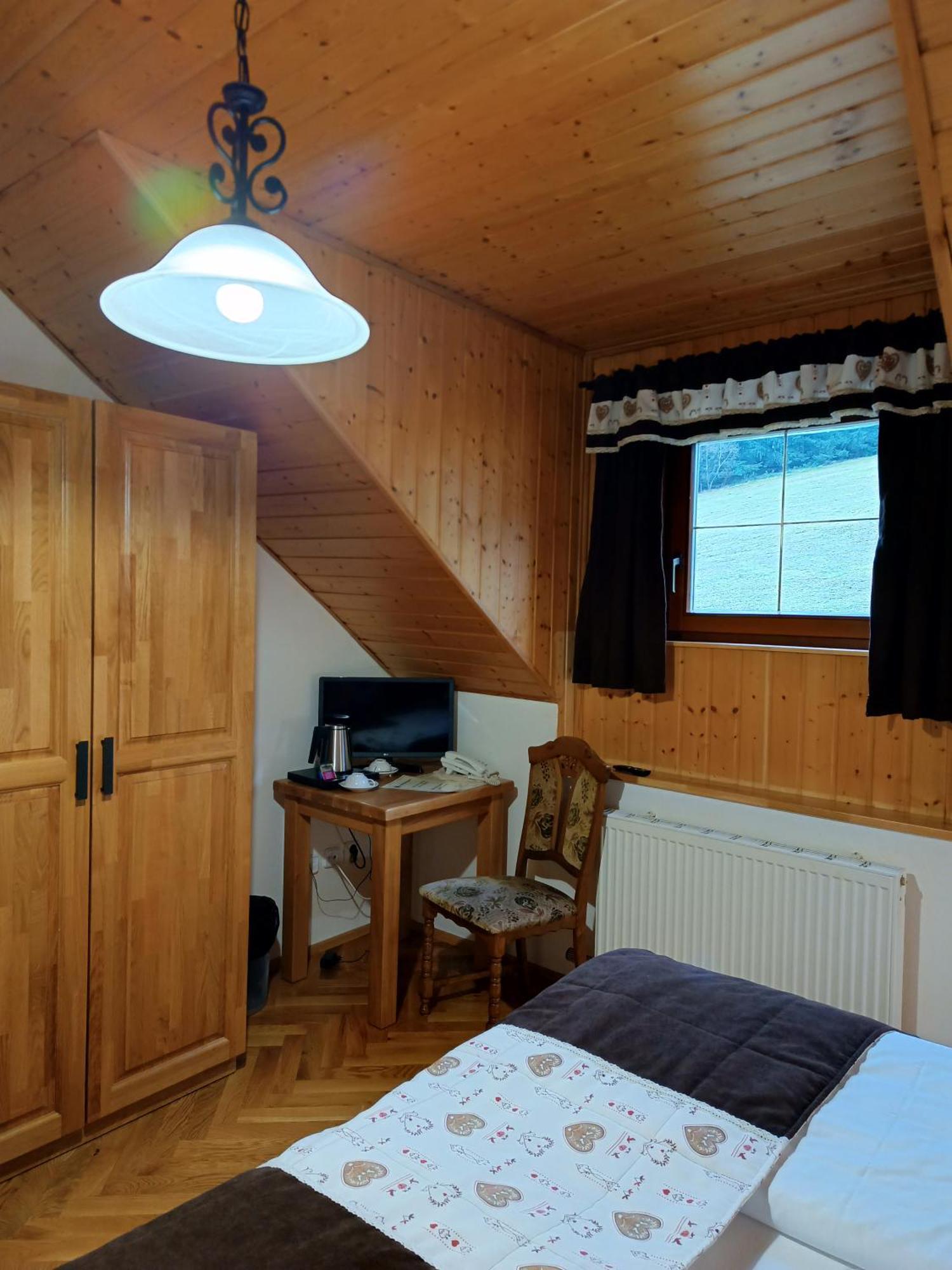 Hotel Kollerhof Zelena Lhota ภายนอก รูปภาพ